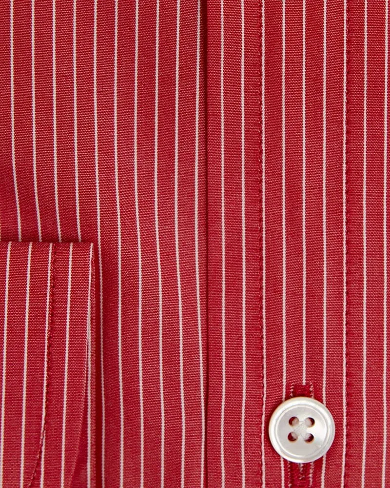 Contemporary Fit, Cutaway Collar, 2 Button Cuff Shirt in Red With White Line Stripe