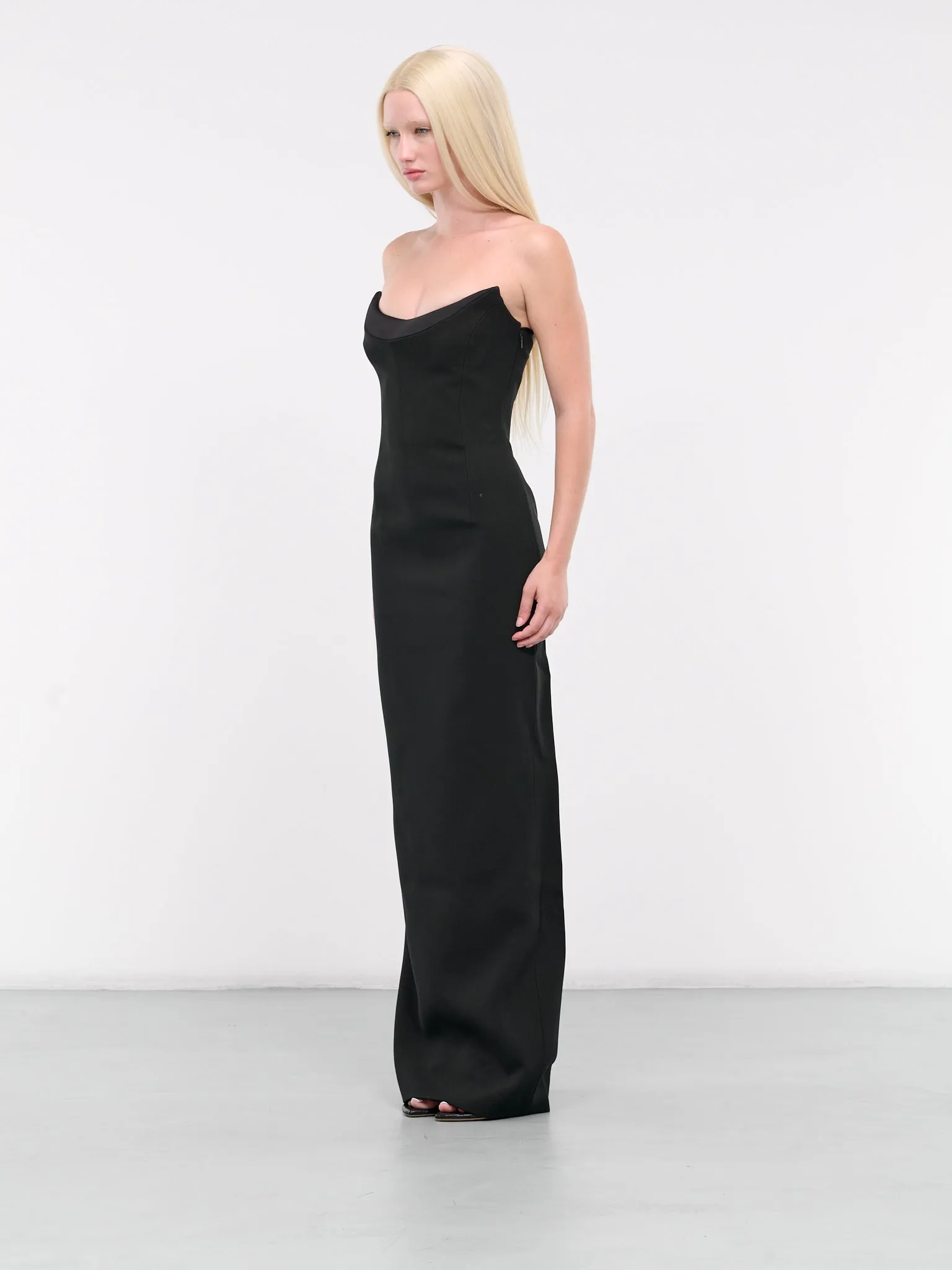 Sculptural Column Gown (1014674-1A10346-BLACK)