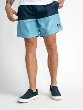 Sporty swimming shorts