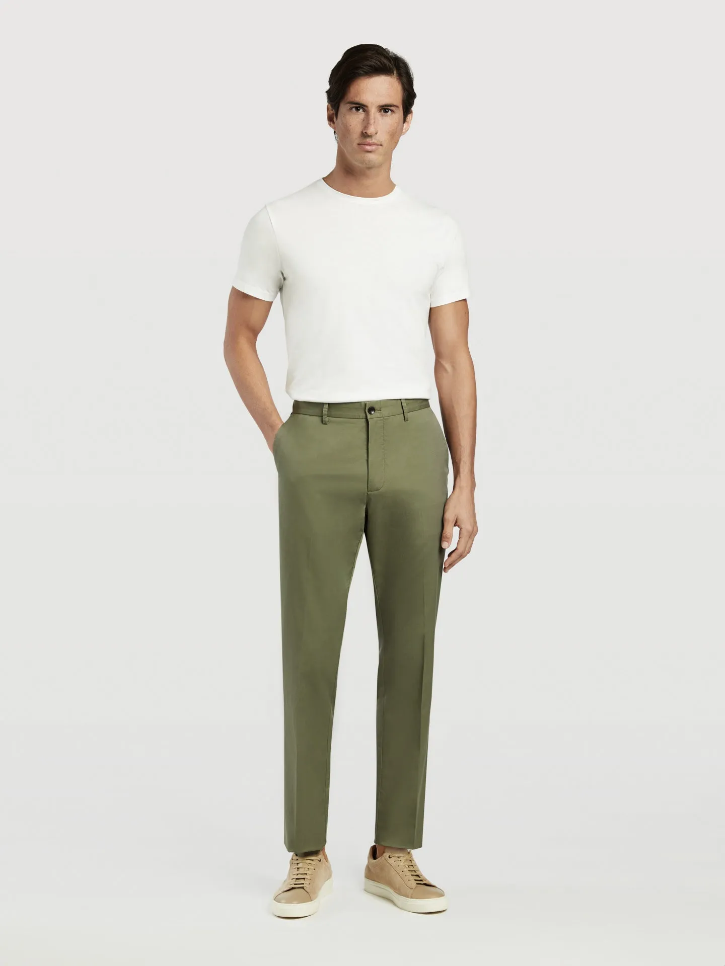 Timeless essential premium regular fit chino trousers