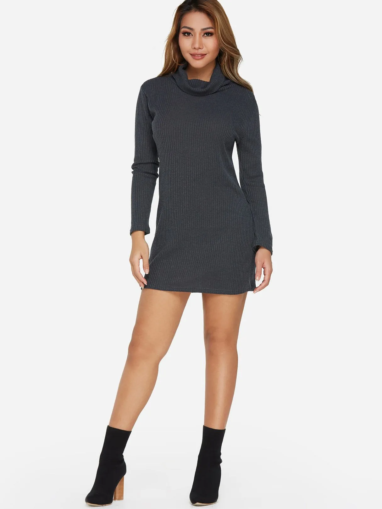 Wholesale Round Neck Long Sleeve Casual Dress